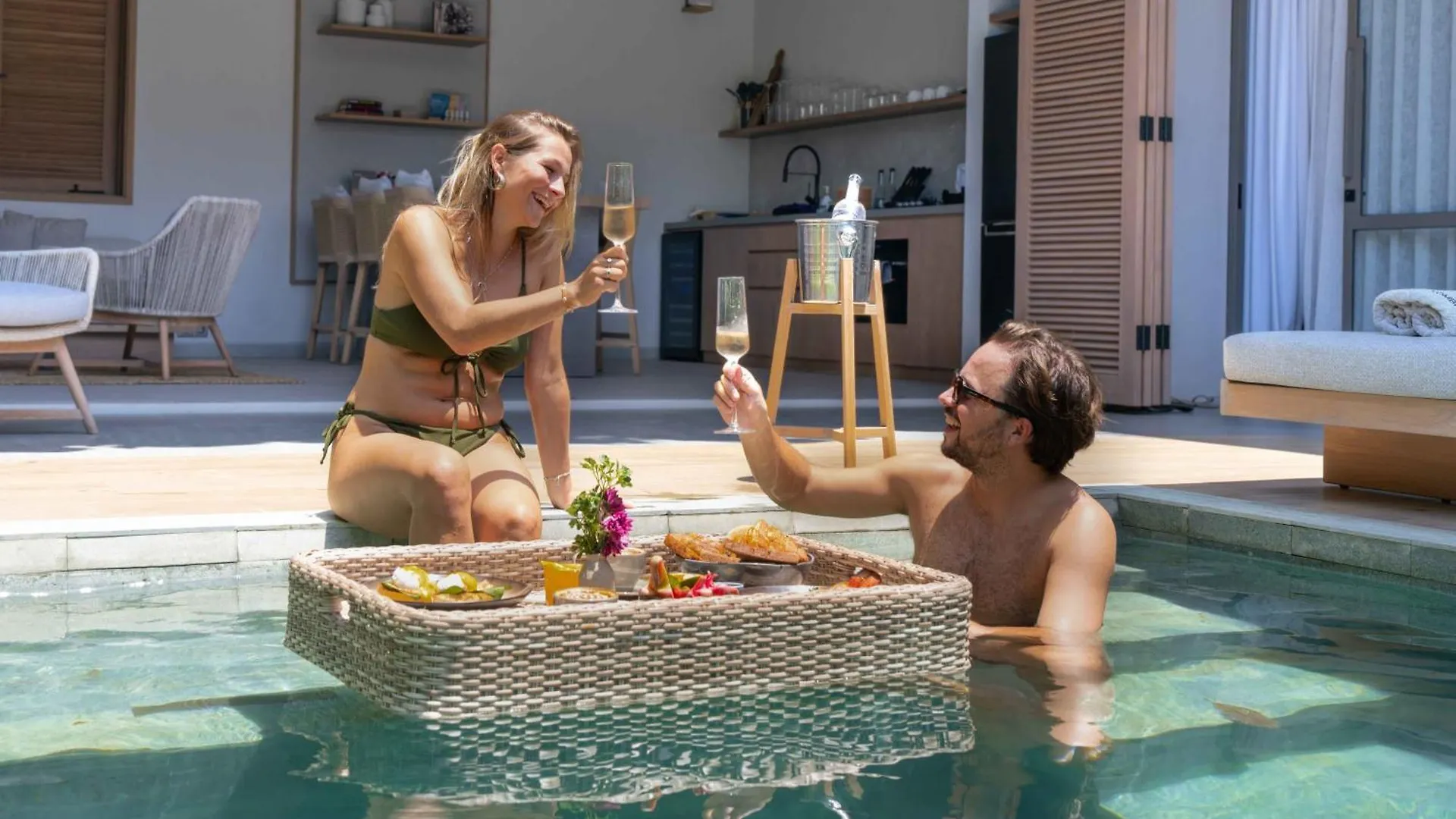 Sin Nombre Bali - Sauna, Ice Bath & Roof Terrace Canggu  4*, Canggu (Bali) Indonesia