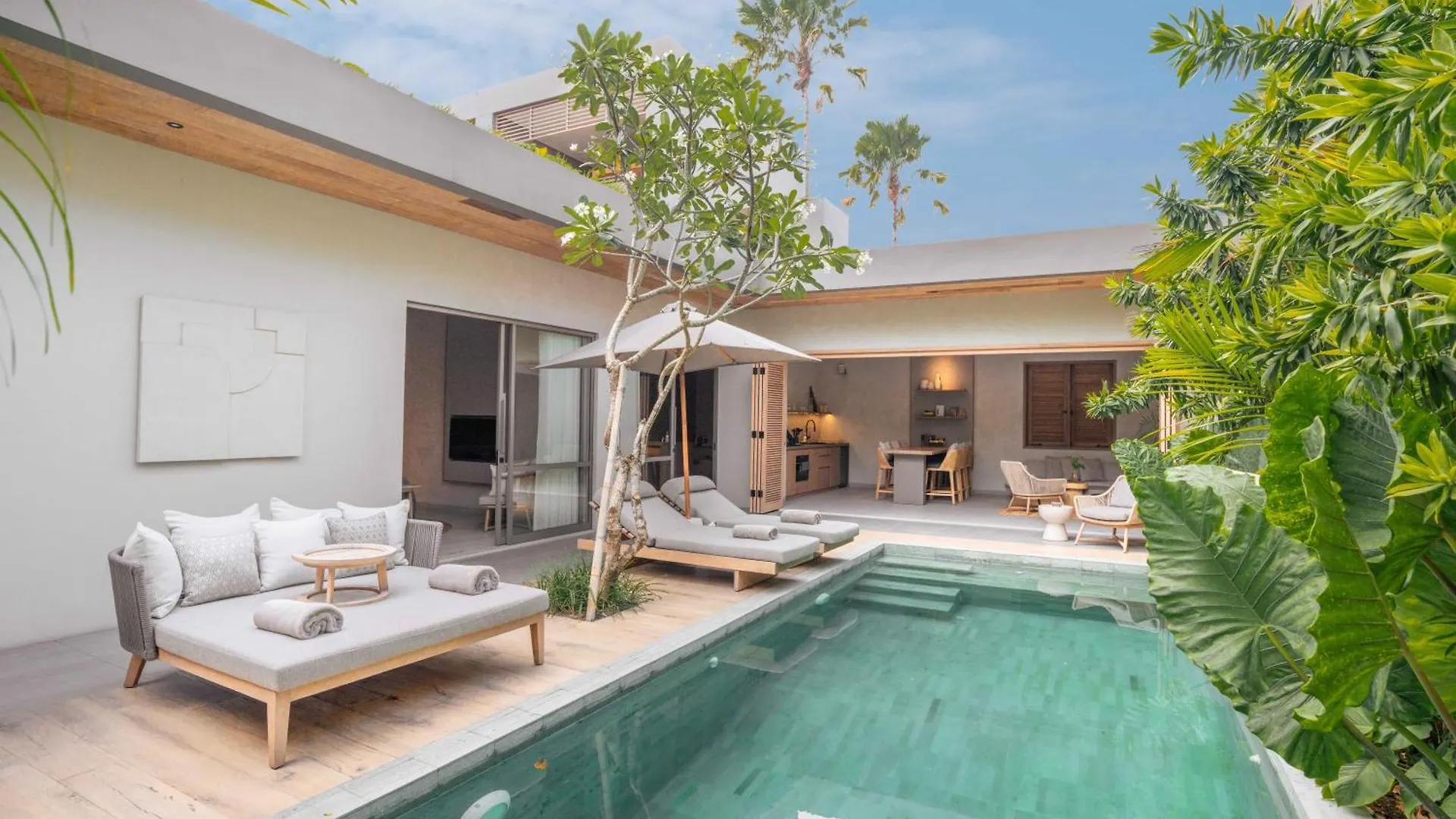 Sin Nombre Bali - Sauna, Ice Bath & Roof Terrace Canggu  4*, Canggu (Bali) Indonesia