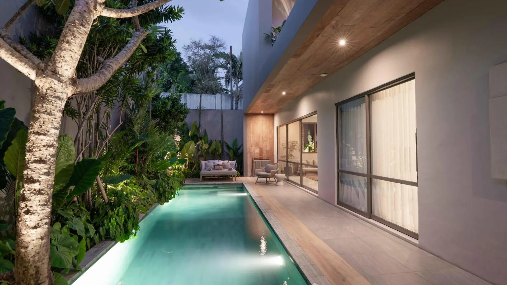 Sin Nombre Bali - Sauna, Ice Bath & Roof Terrace Canggu  Hotel Canggu (Bali)