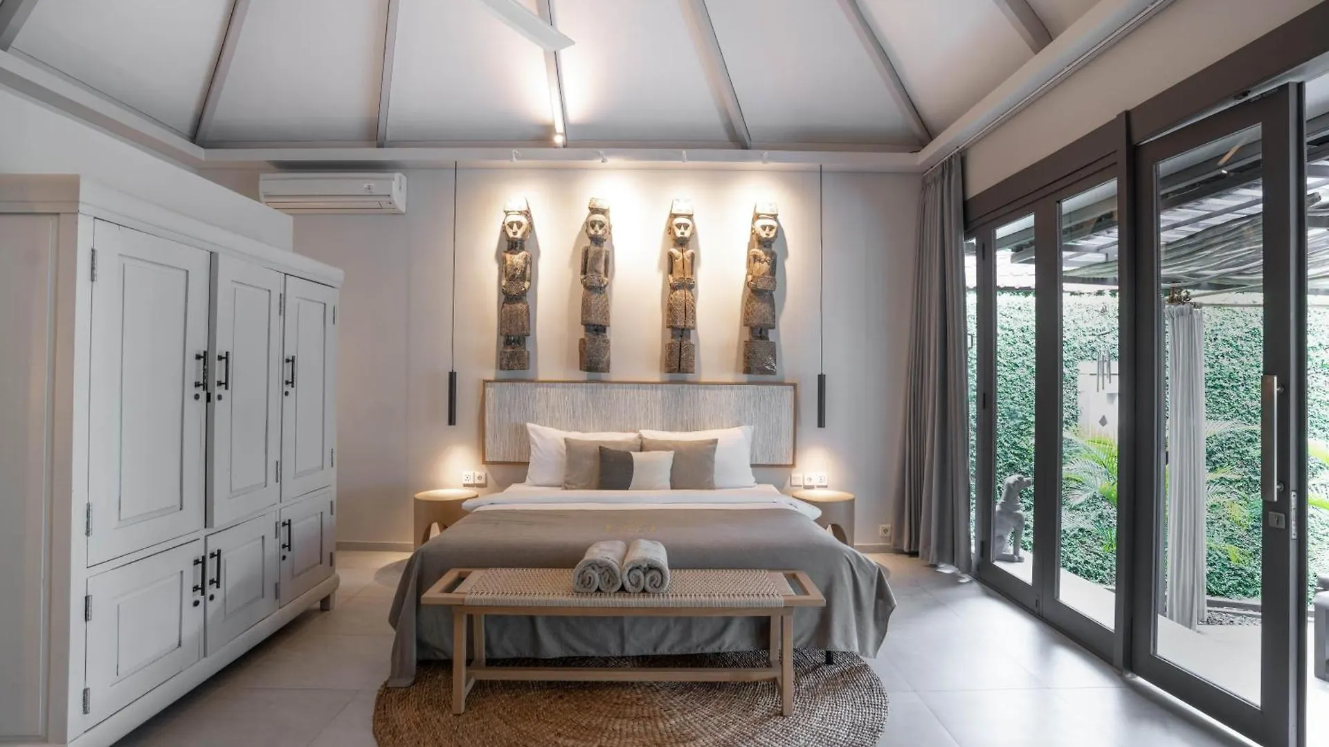 Sin Nombre Bali - Sauna, Ice Bath & Roof Terrace Canggu  4*, Canggu (Bali) Indonesia