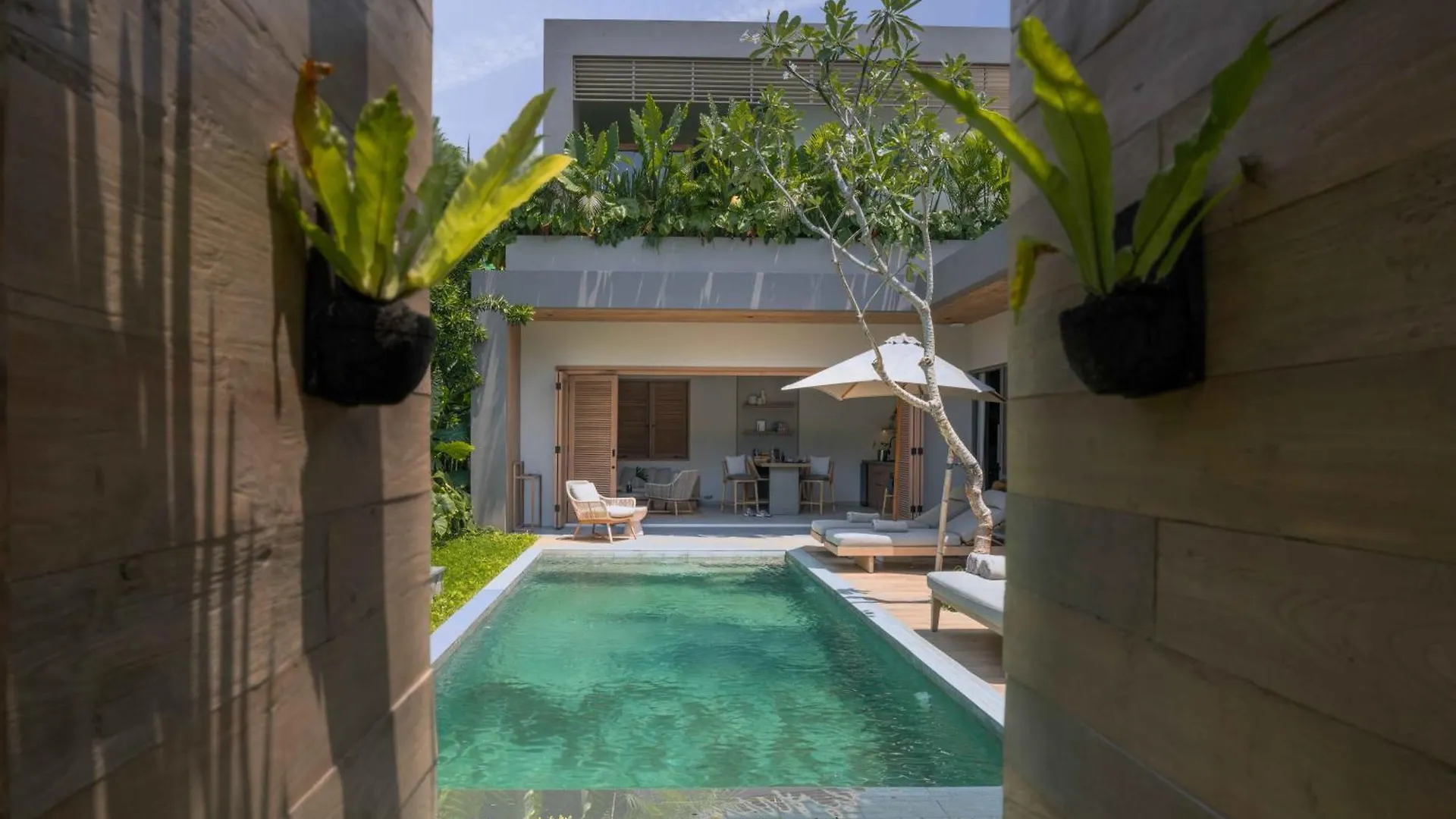 Sin Nombre Bali - Sauna, Ice Bath & Roof Terrace チャングー 4*,  インドネシア